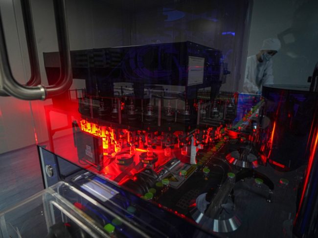 Russian ministers visit Pharmasintez production site